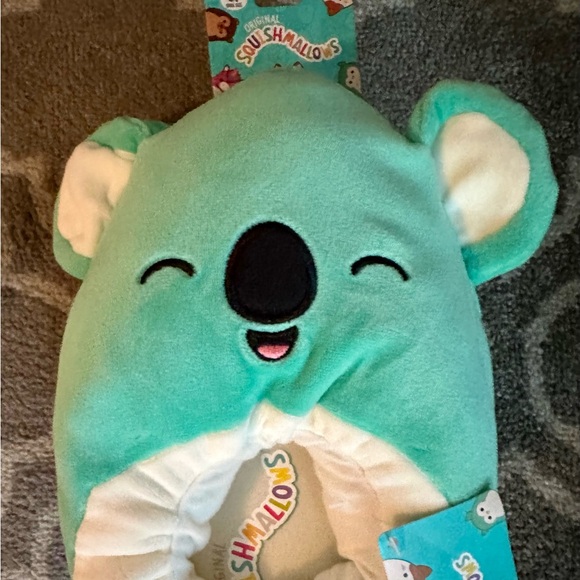SQUISHMALLOWS Youth SZ 13/1 Kid Slippers KEVIN THE KOALA Brand New with Traction - Picture 12 of 12